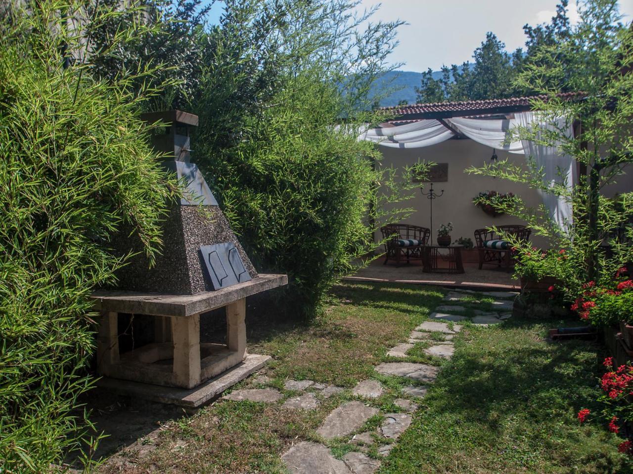 Villa Villa Campo Del Mulino By Interhome Piteccio Exterior foto