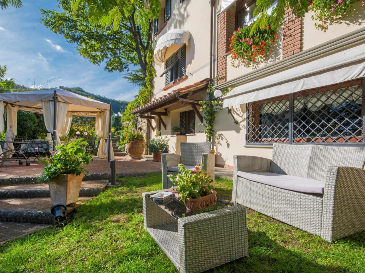 Villa Villa Campo Del Mulino By Interhome Piteccio Exterior foto