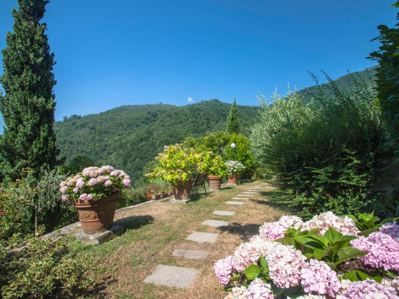 Villa Villa Campo Del Mulino By Interhome Piteccio Exterior foto